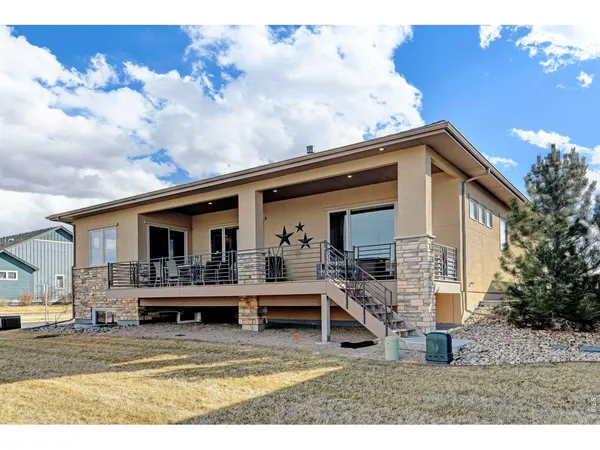 $725,000 | 6940 Summerwind Court, Timnath, CO 80547