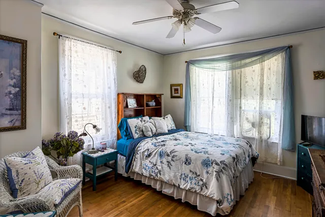 $329,000 | 877 Burlingame Street, Detroit, MI 48202