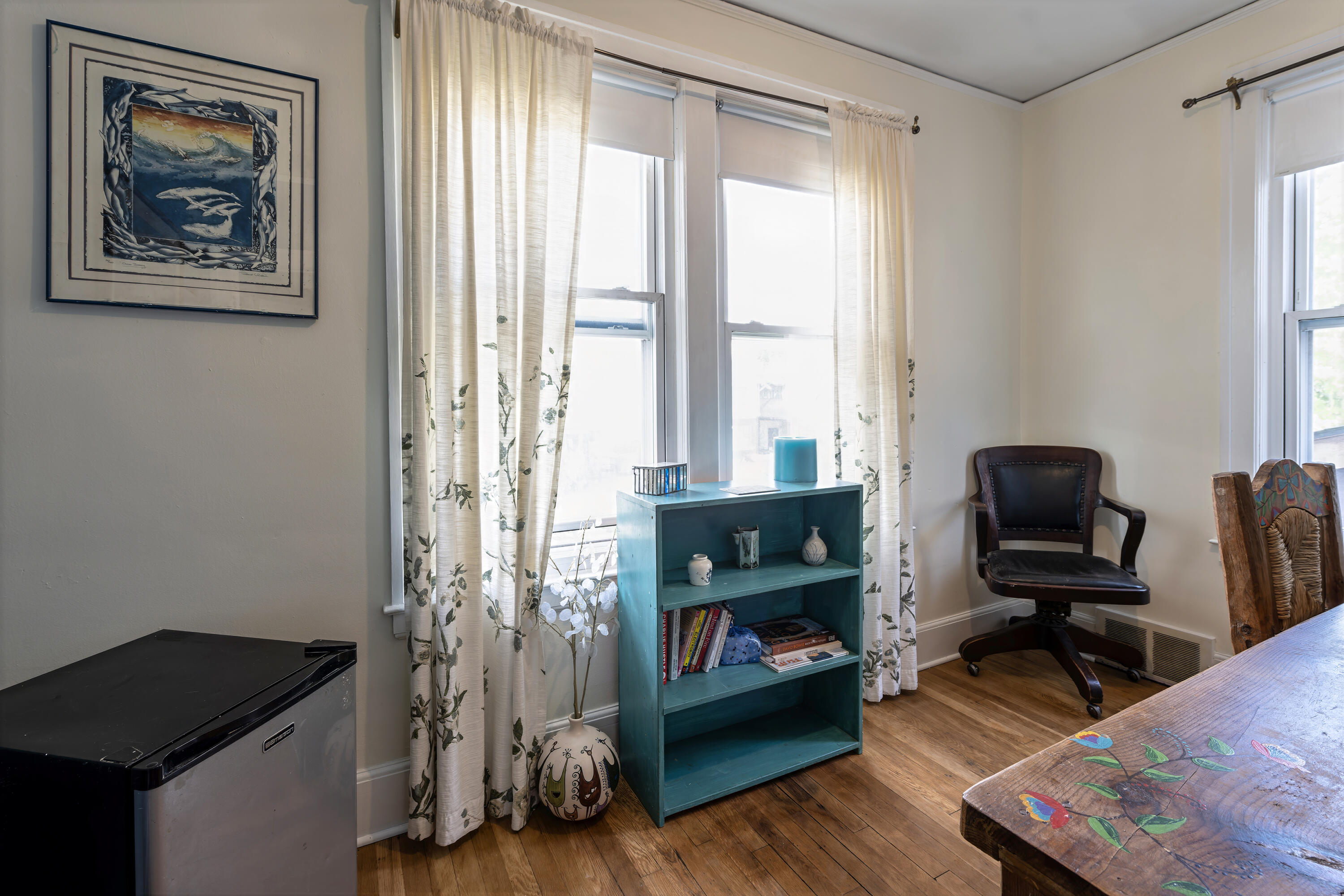 877 Burlingame Street Detroit, MI 48202 - Photo 13 of 21 Blue Suite Office (or extra bedroom)