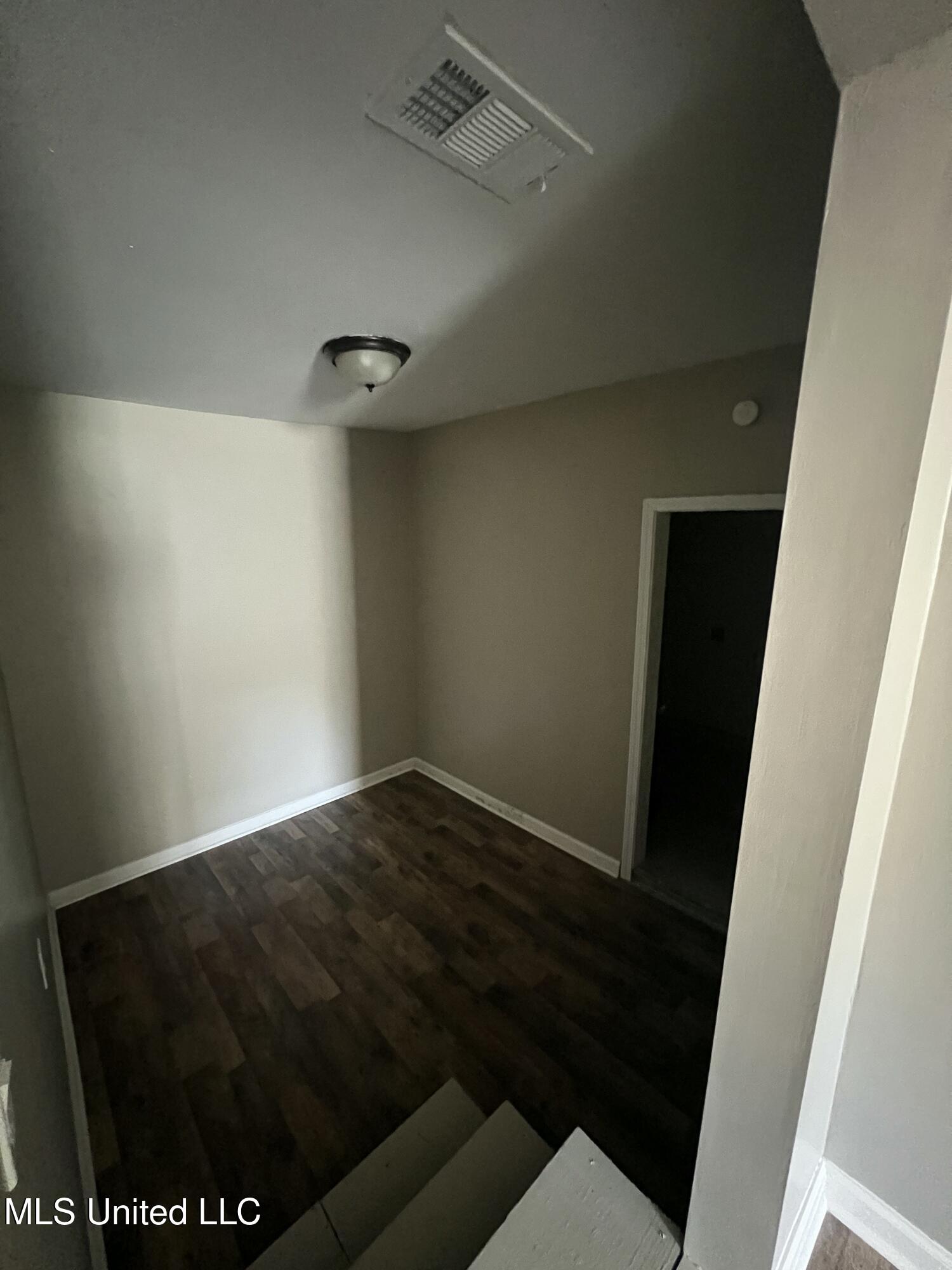 2261 Paden Street Jackson, MS 39204 - Photo 19 of 22 IMG_8315