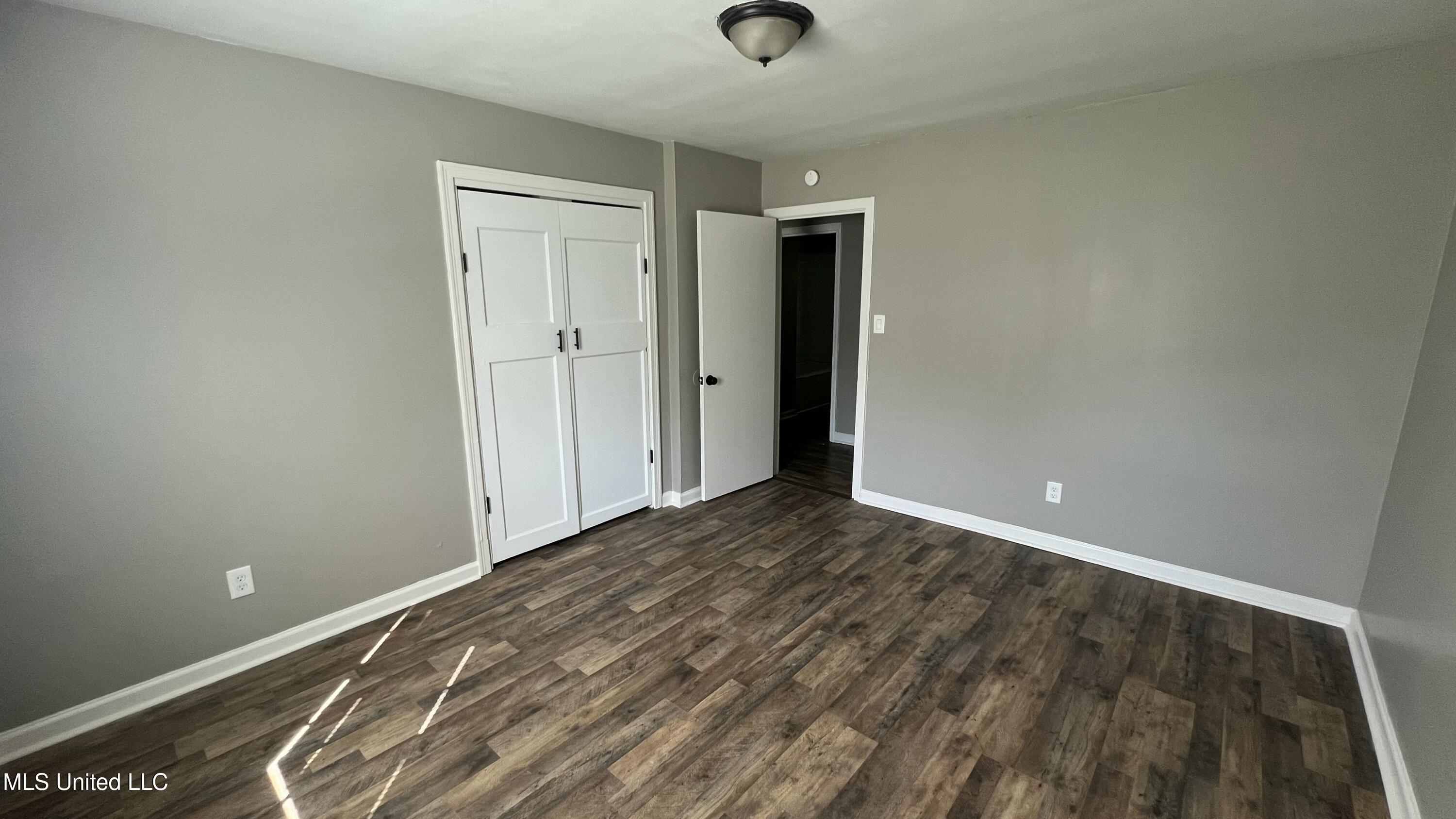 2261 Paden Street Jackson, MS 39204 - Photo 9 of 22 IMG_8305