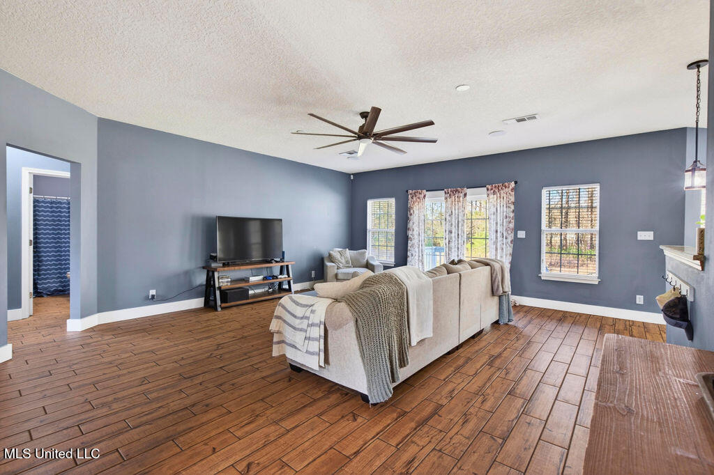 7081 Thompson Road Long Beach, MS 39560 - Photo 12 of 40 7081ThompsonRd-13