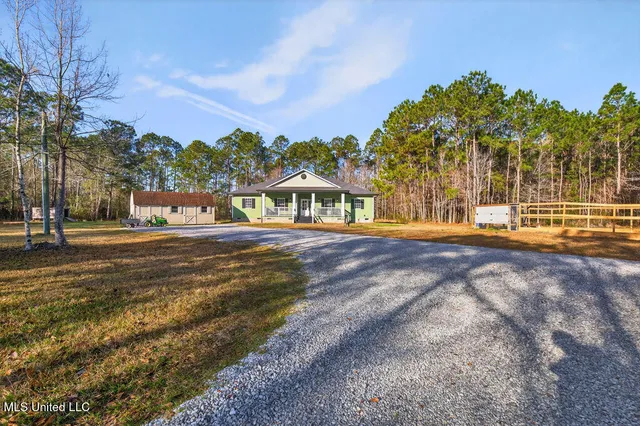 $290,000 | 7081 Thompson Road, Long Beach, MS 39560