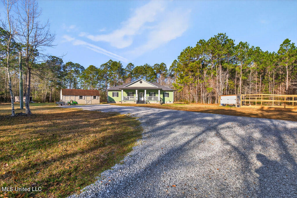7081 Thompson Road Long Beach, MS 39560 - Photo 2 of 40 7081ThompsonRd-1