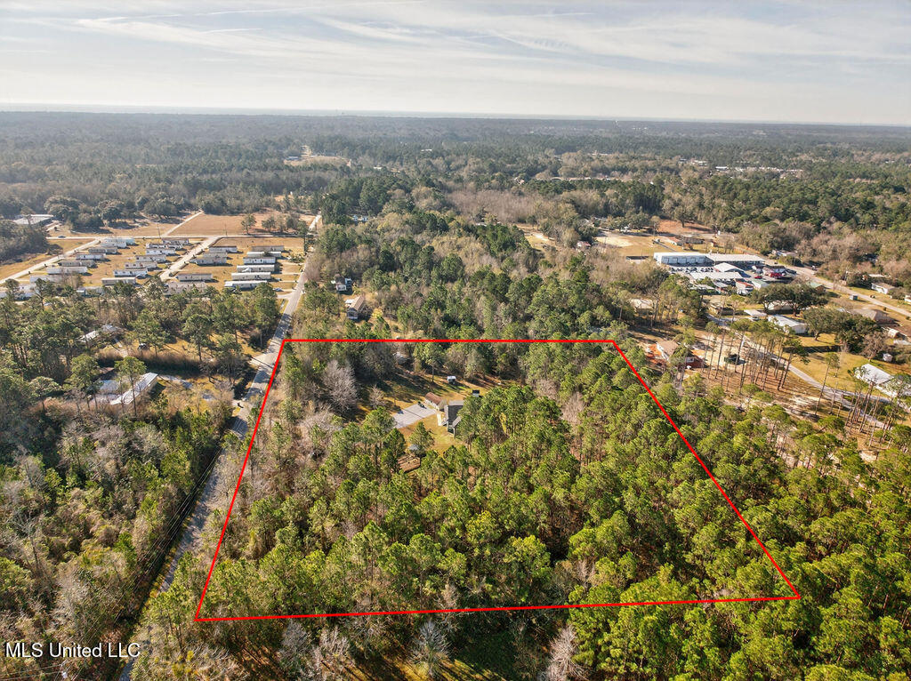 7081 Thompson Road Long Beach, MS 39560 - Photo 35 of 40 7081ThompsonRd-36