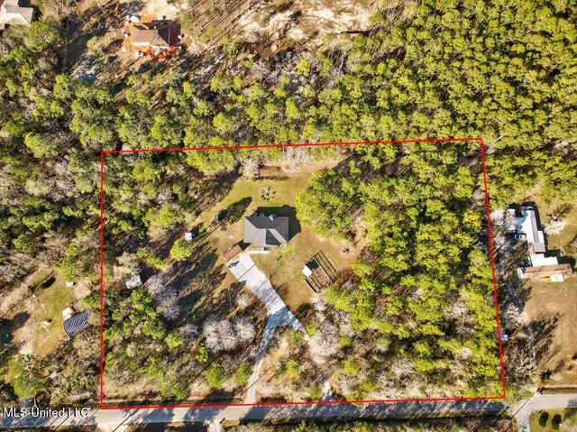 $290,000 | 7081 Thompson Road, Long Beach, MS 39560