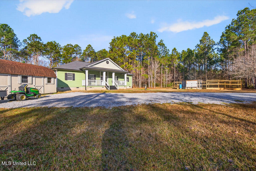 7081 Thompson Road Long Beach, MS 39560 - Photo 5 of 40 7081ThompsonRd-5