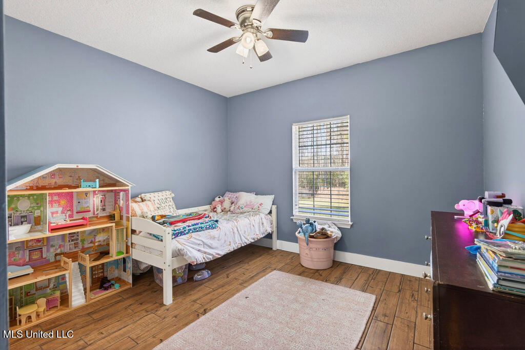 7081 Thompson Road Long Beach, MS 39560 - Photo 9 of 40 7081ThompsonRd-10