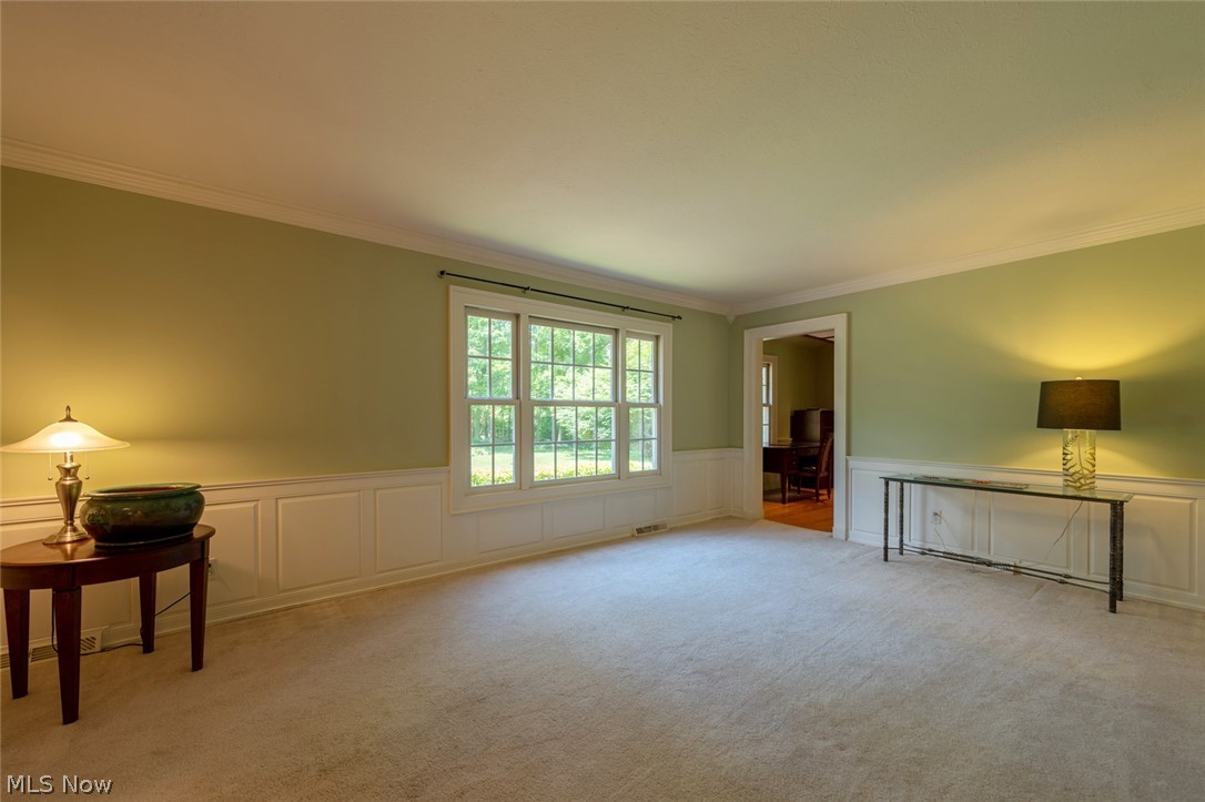 3289 Old Brainard Road Pepper Pike, OH 44124 - Photo 4 of 35