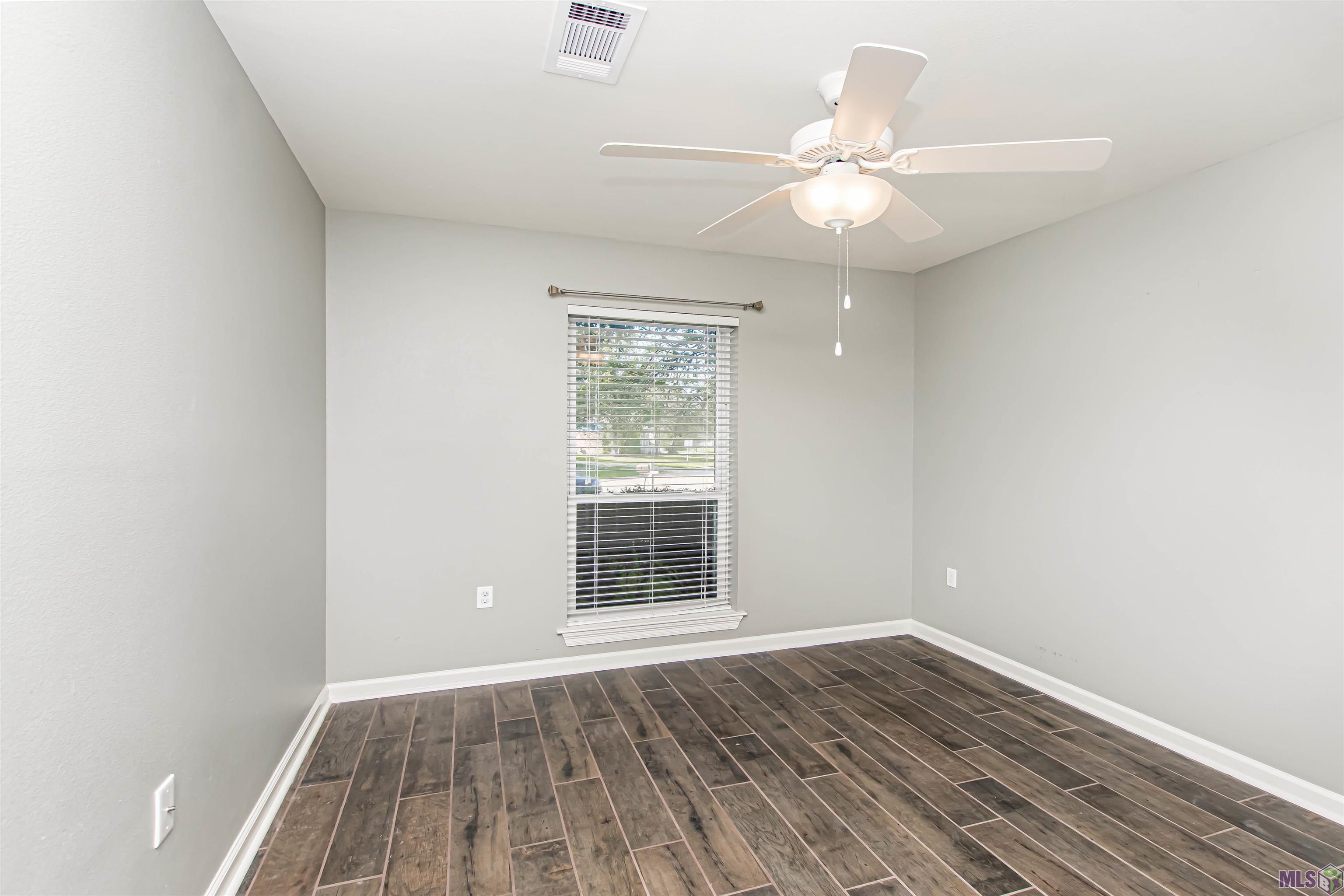 13333 Parwood Avenue Baton Rouge, LA 70816 - Photo 13 of 17