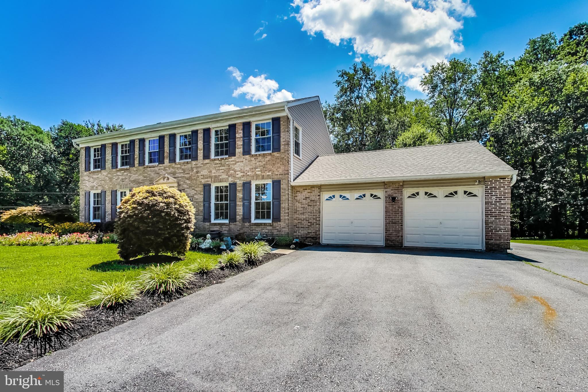 9226 Briarchip Street Laurel, MD 20708 - Photo 2 of 66 2 car attached garage