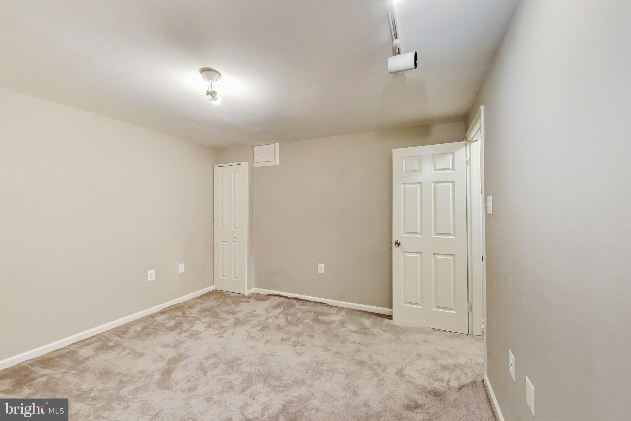 9226 Briarchip Street Laurel, MD 20708 - Photo 47 of 66 Gallery Image 47