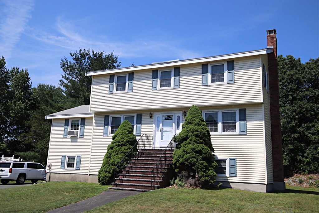 4 Fernwood Road Saugus, MA 01906 - Photo 1 of 38 Gallery Image 1