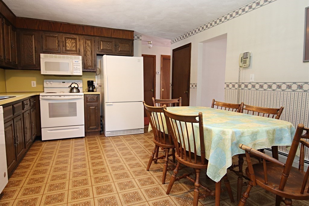4 Fernwood Road Saugus, MA 01906 - Photo 11 of 38 Gallery Image 11
