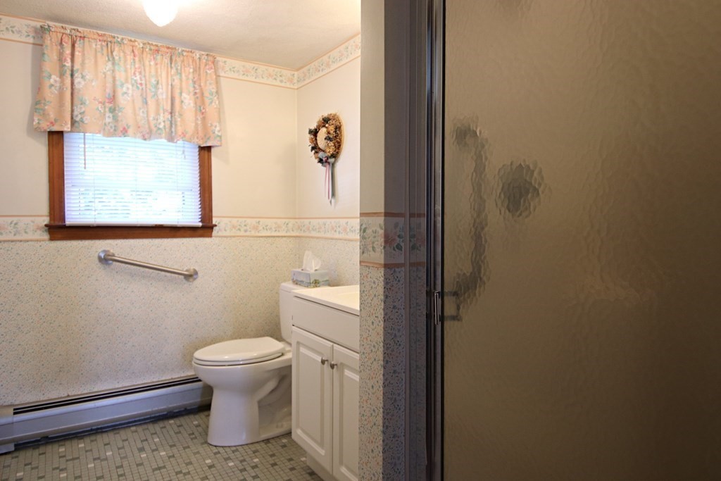 4 Fernwood Road Saugus, MA 01906 - Photo 17 of 38 Gallery Image 17
