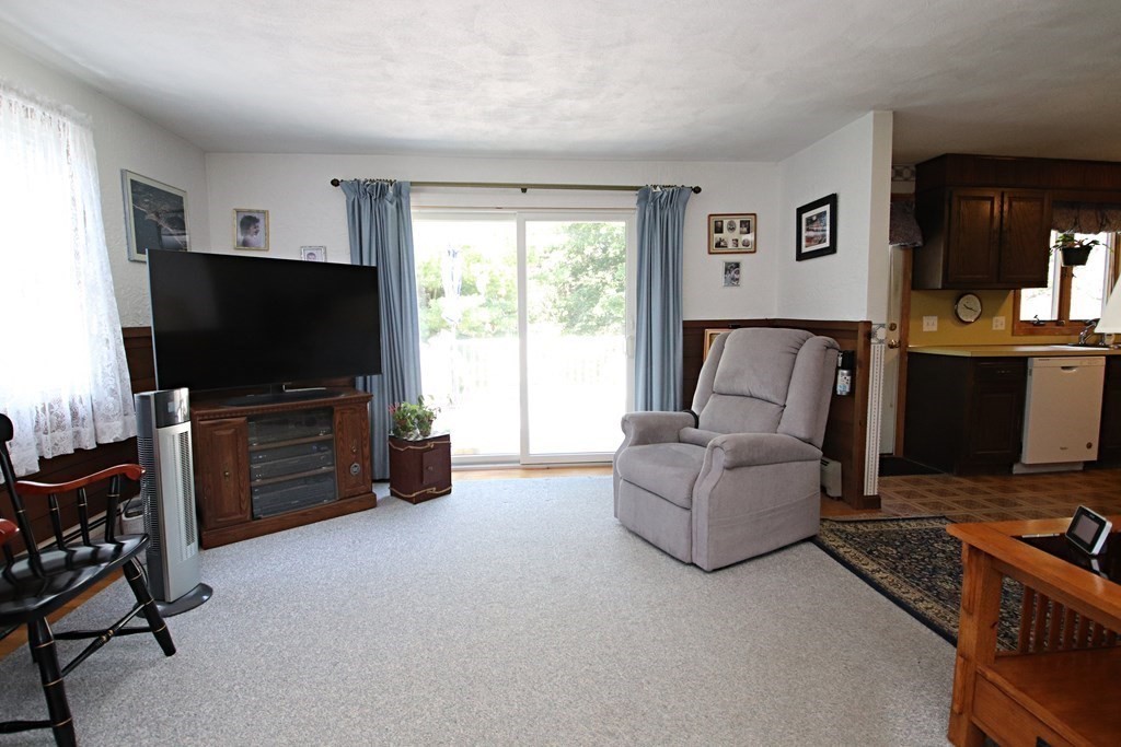 4 Fernwood Road Saugus, MA 01906 - Photo 6 of 38 Gallery Image 6