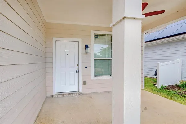 $1,895 | 1901 Prospect Lane, Providence Village, TX 76227