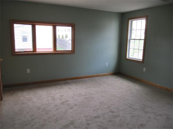 27 Grammont Road Worcester, MA 01607 - Photo 23 of 28 Gallery Image 23