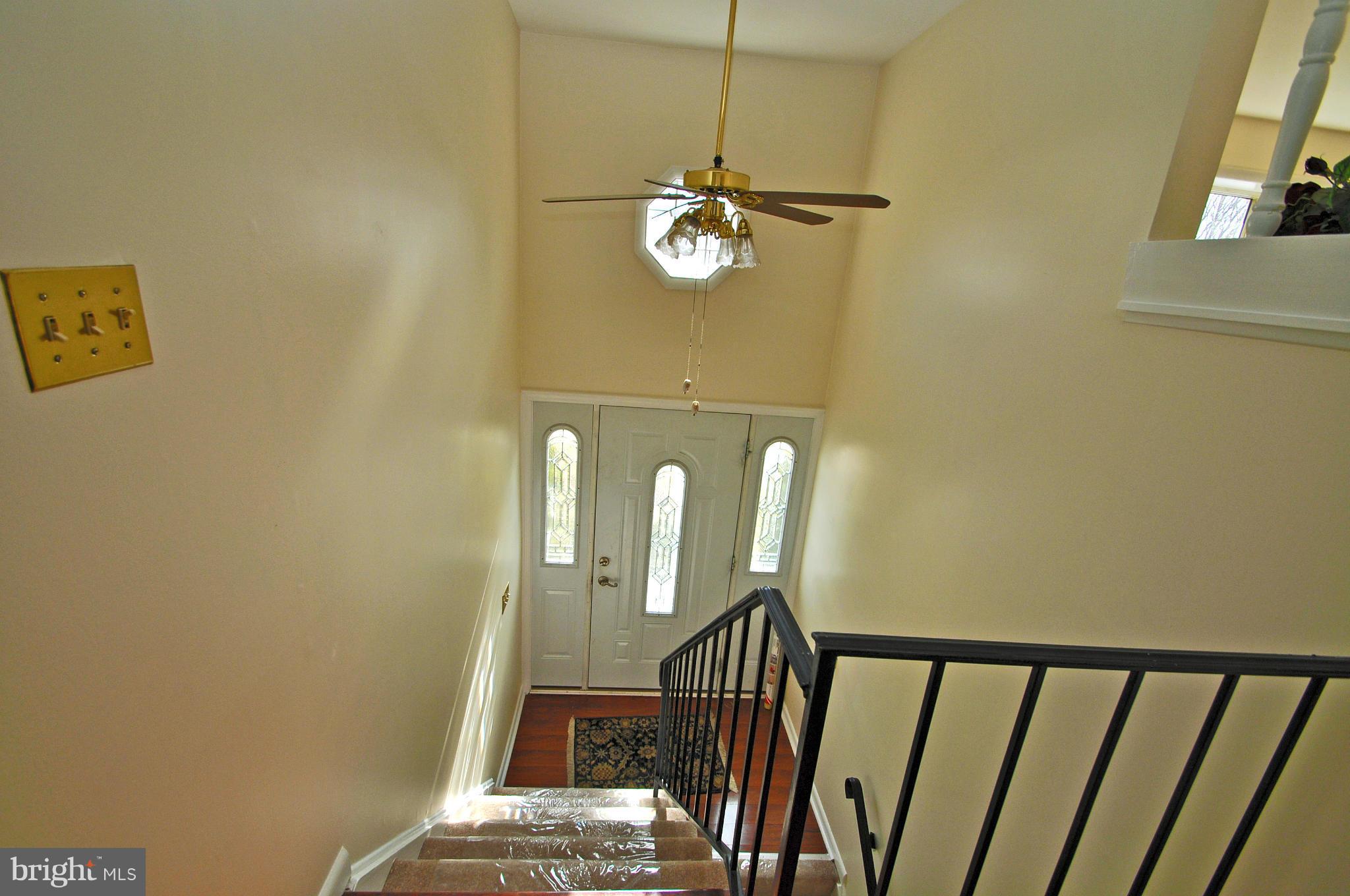 9604 Trepid Road Baltimore, MD 21236 - Photo 4 of 30 Interior (General)