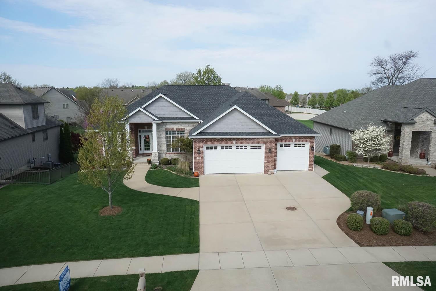 475 Overton Road Springfield, IL 62711 - Photo 3 of 47