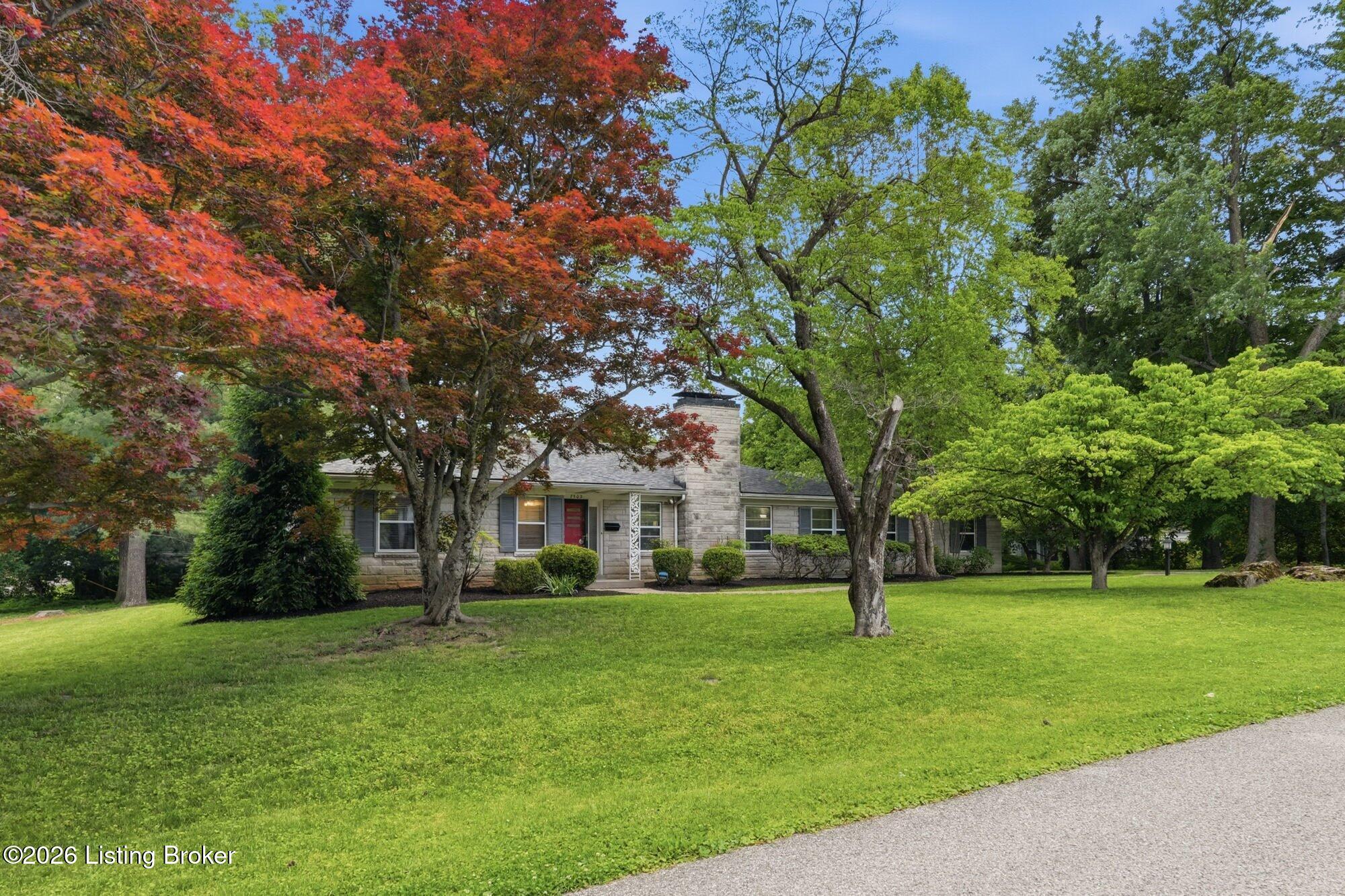 02-00-exterior-7302-boxwood-08020