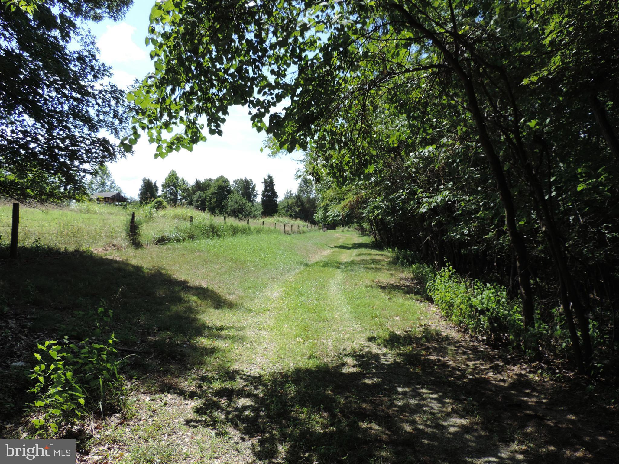1807 Back Road Sharpsburg, MD 21782 - Photo 13 of 14 Exterior (General)