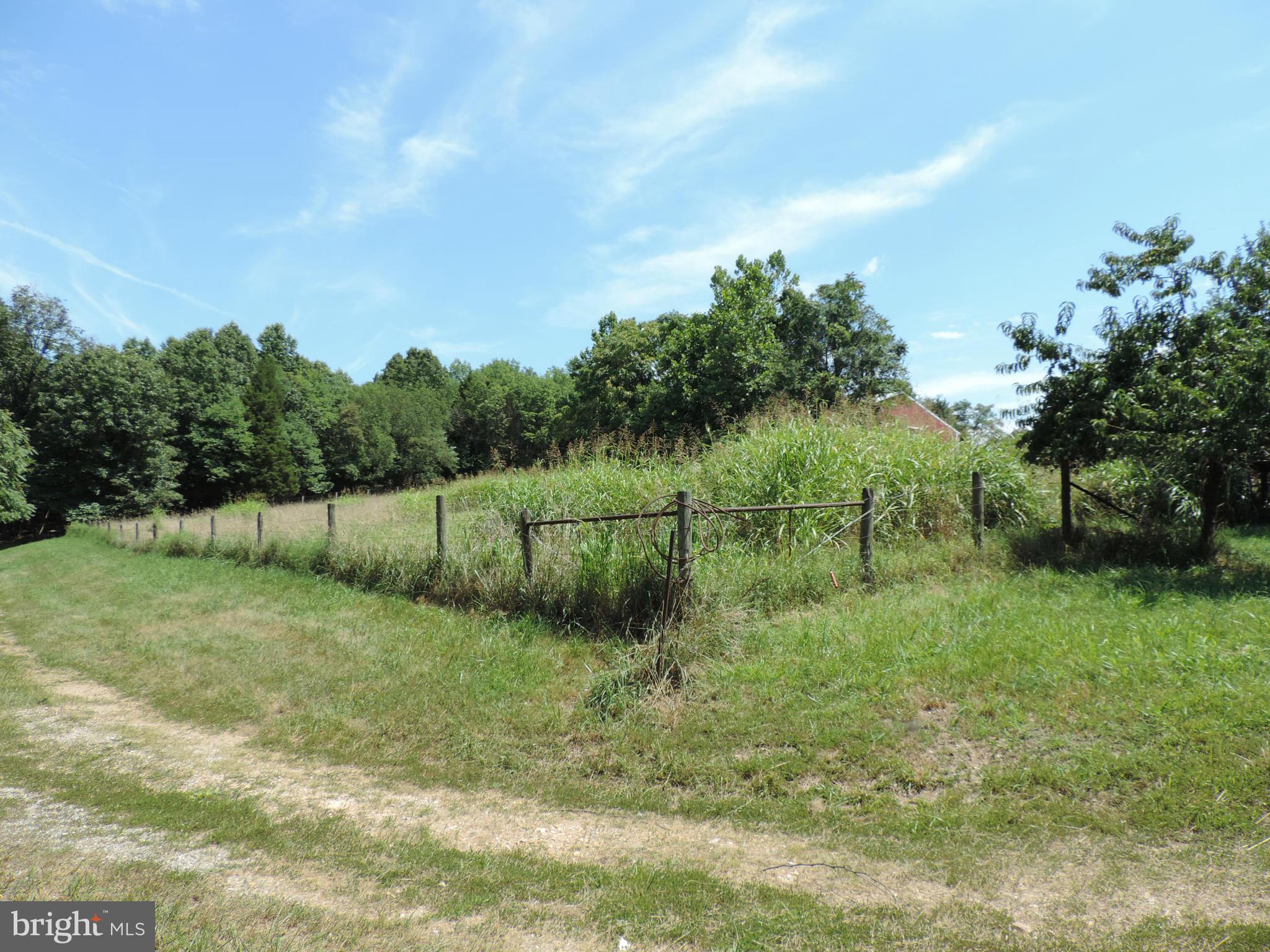 1807 Back Road Sharpsburg, MD 21782 - Photo 8 of 14 Exterior (General)