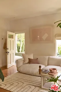 $999,998 | 404 North Avenue 52, Los Angeles, CA 90042