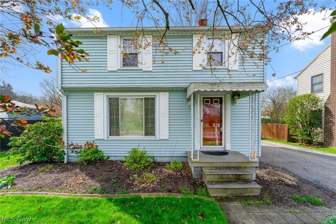 819 Niles Vienna Road Niles, OH 44446 - Photo 2 of 29