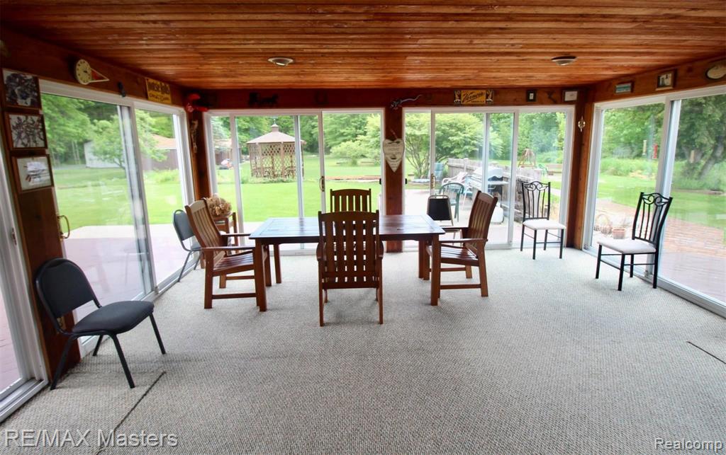 25777 Inkster Road Flat Rock, MI 48134 - Photo 13 of 52