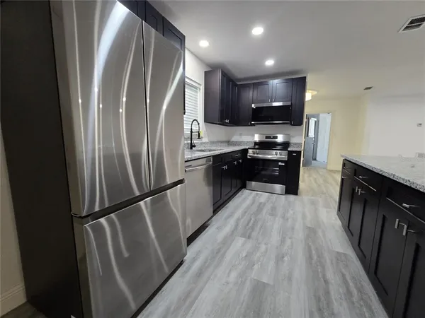 $2,600 | 1816 Rendale Drive, Orlando, FL 32805