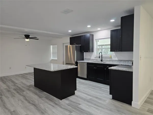 $2,600 | 1816 Rendale Drive, Orlando, FL 32805