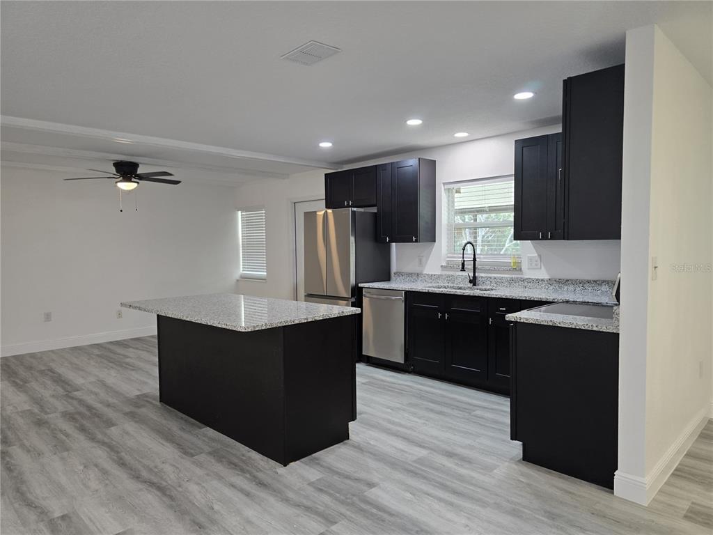 1816 Rendale Drive Orlando, FL 32805 - Photo 9 of 39