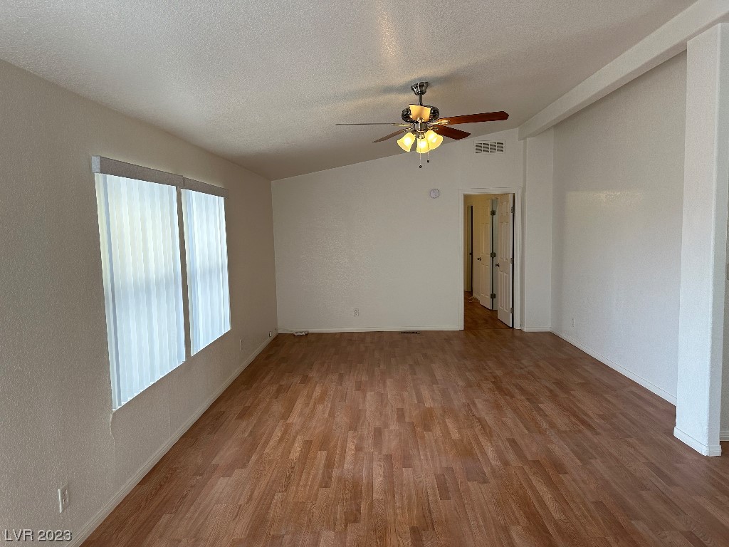 3330 West Dyer Road Pahrump, NV 89048 - Photo 10 of 20 Gallery Image 10