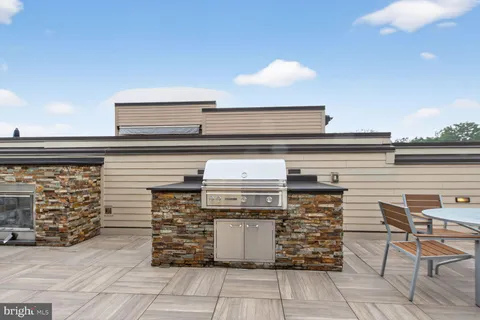 $1,419,000 | 432 Barlow Place, Bethesda, MD 20814