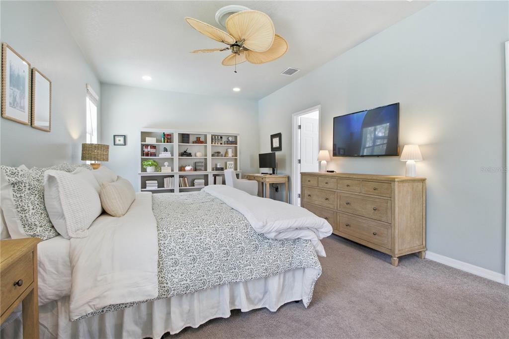 12622 Retreat Place Spring Hill, FL 34610 - Photo 23 of 64