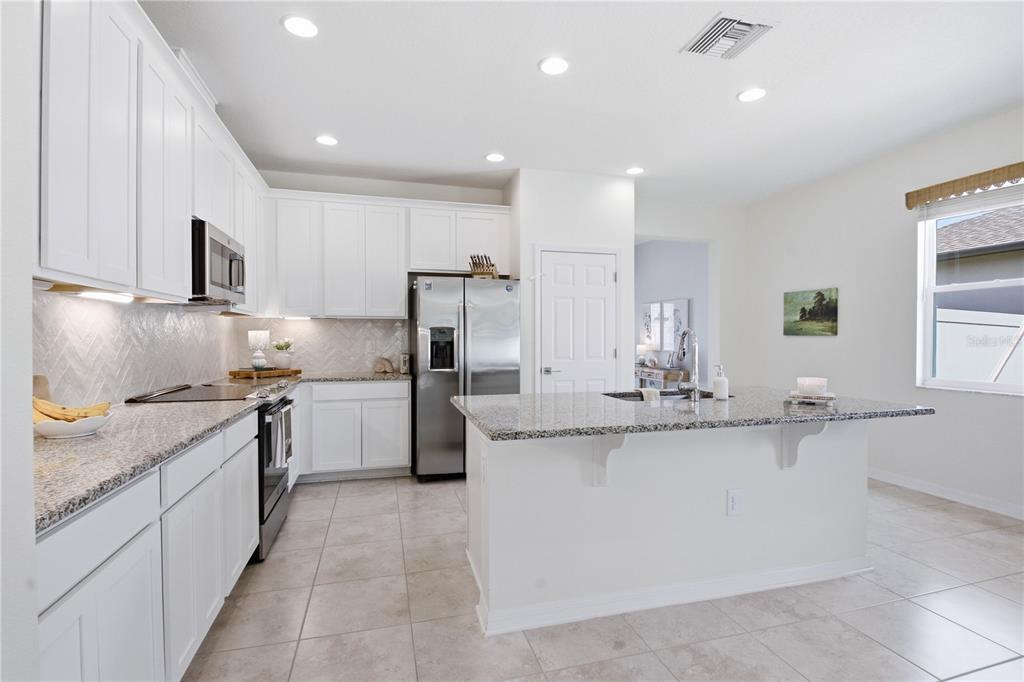 12622 Retreat Place Spring Hill, FL 34610 - Photo 10 of 64