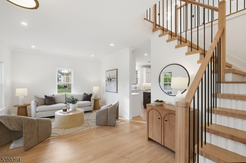 8 Lionel Street Clark, NJ 07066 - Photo 4 of 50