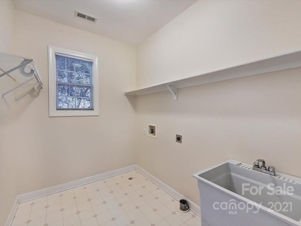 3306 Rhett Butler Place Charlotte, NC 28270 - Photo 36 of 46 Gallery Image 36