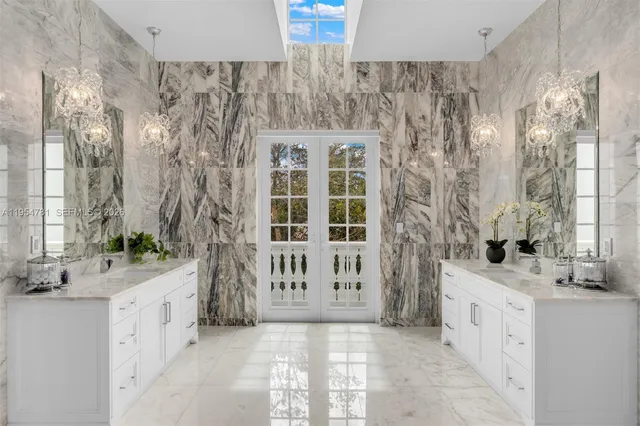 $19,500,000 | 13291 Old Cutler Road, Pinecrest, FL 33156