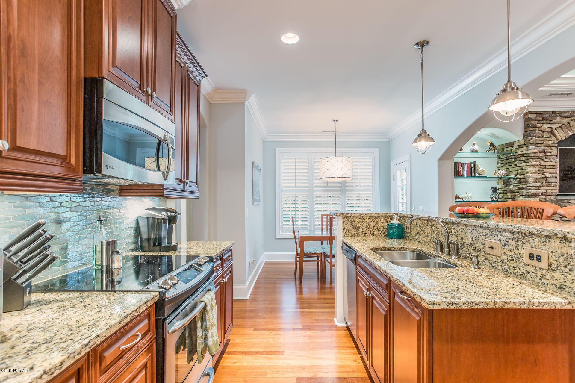 639 Springtime Road Wilmington, NC 28405 - Photo 14 of 38 14