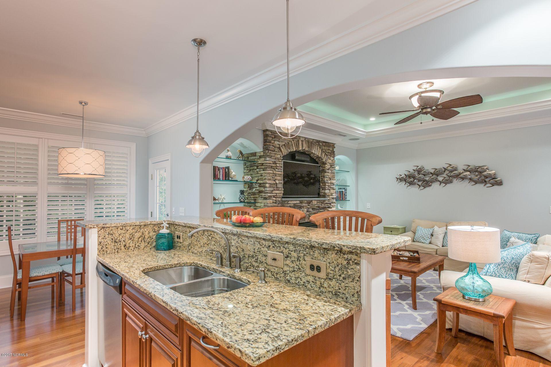 639 Springtime Road Wilmington, NC 28405 - Photo 15 of 38 15