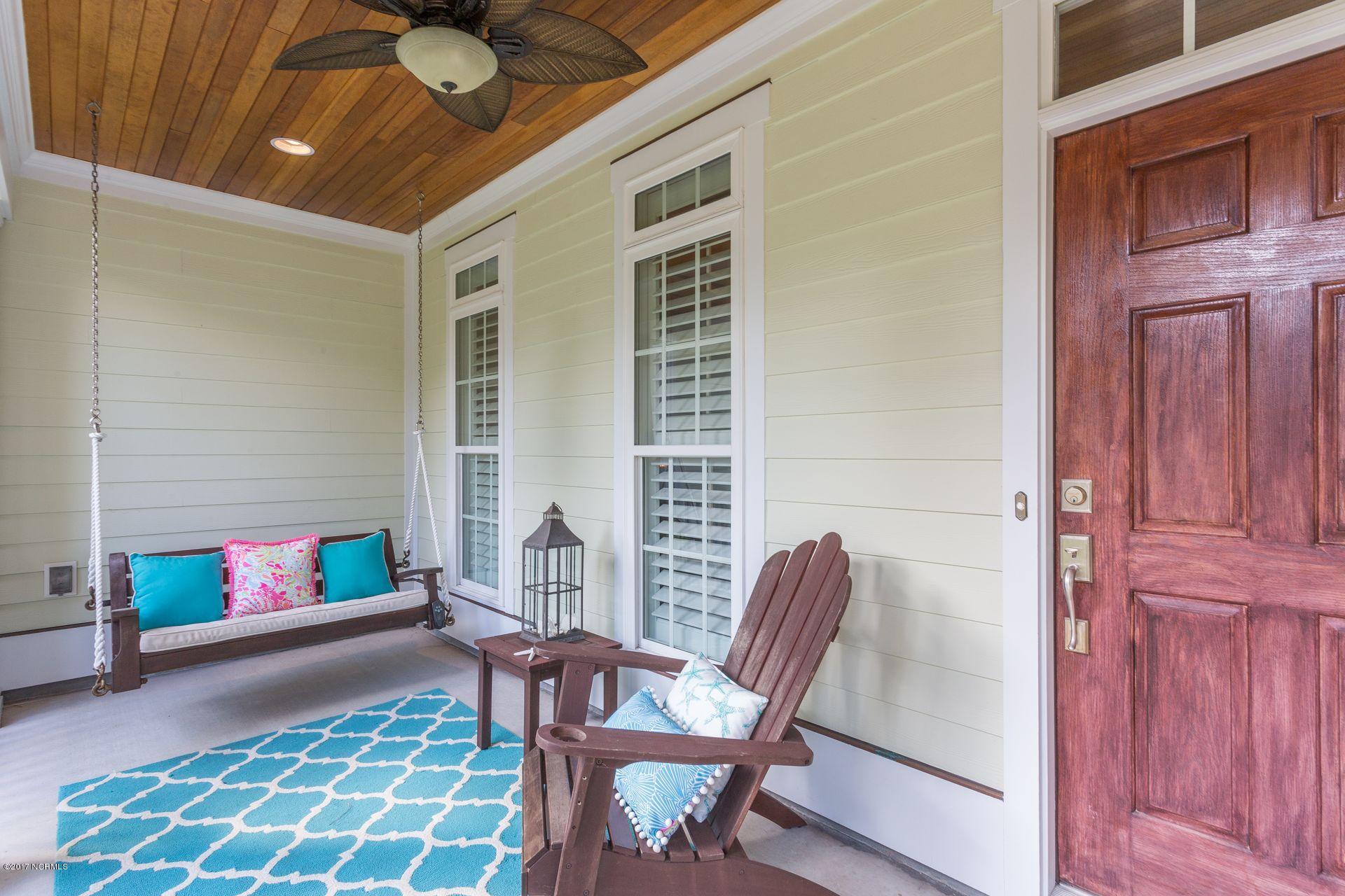 639 Springtime Road Wilmington, NC 28405 - Photo 4 of 38 4