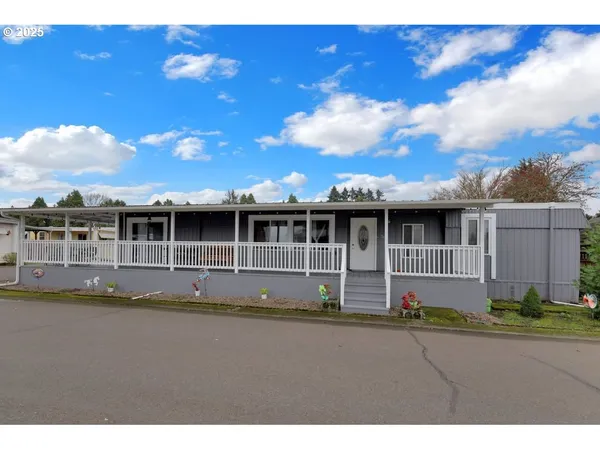 $79,900 | 1800 Lakewood Court, Unit 36, Eugene, OR 97402