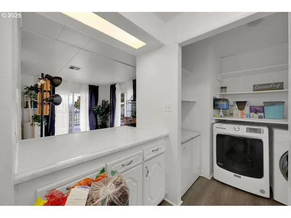 $79,900 | 1800 Lakewood Court, Unit 36, Eugene, OR 97402