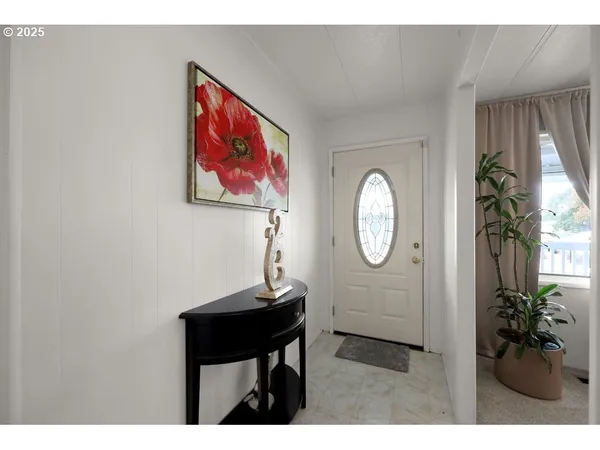 $79,900 | 1800 Lakewood Court, Unit 36, Eugene, OR 97402