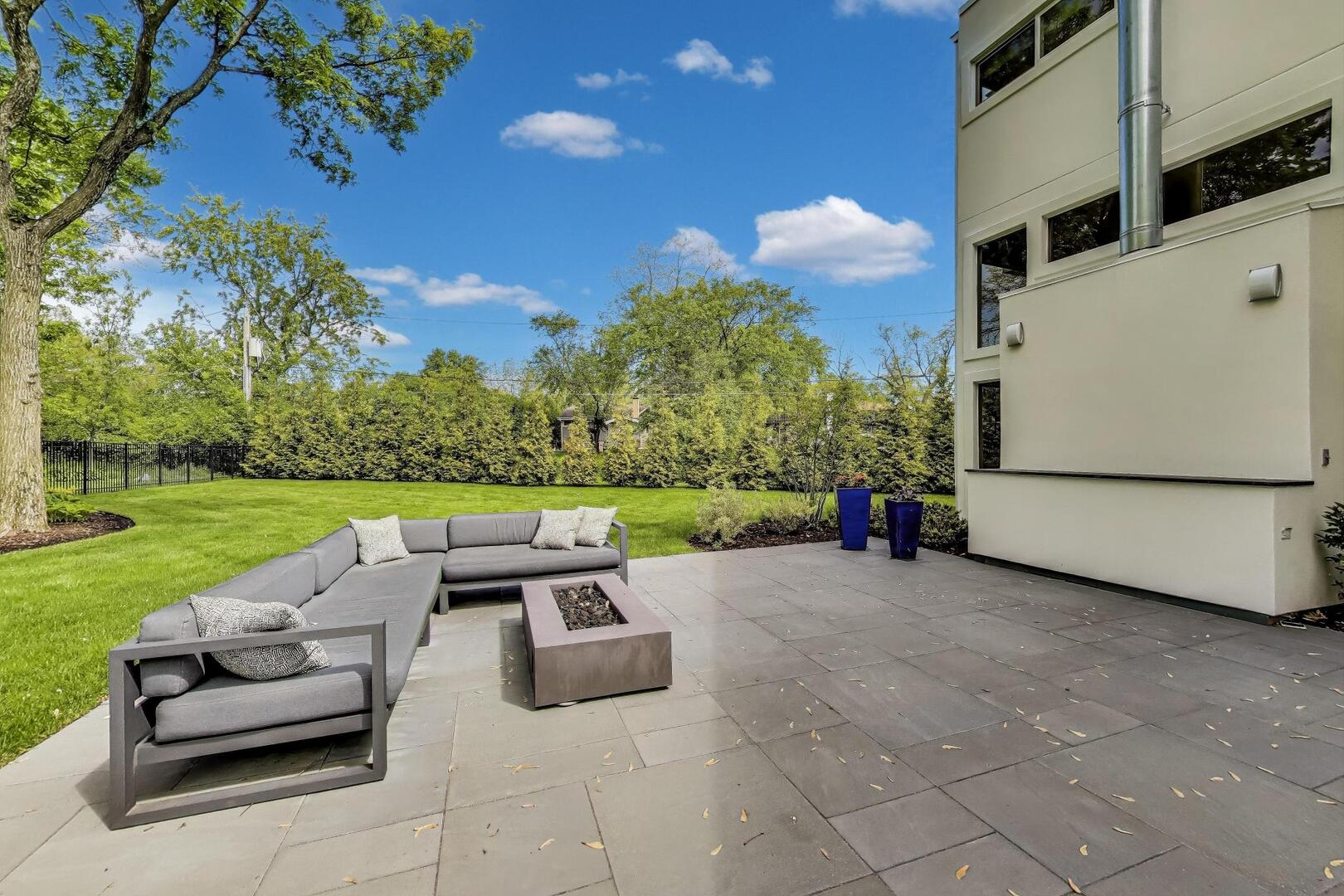 870 Woodbine Road Highland Park, IL 60035 - Photo 40 of 51