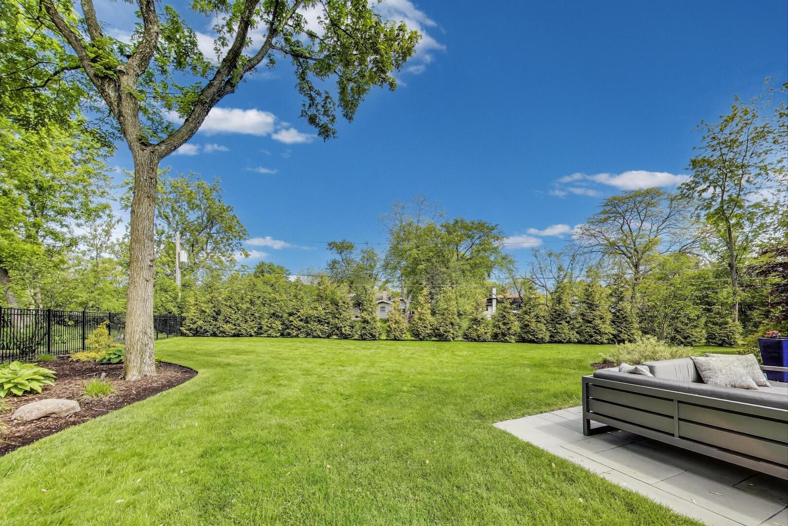 870 Woodbine Road Highland Park, IL 60035 - Photo 41 of 51