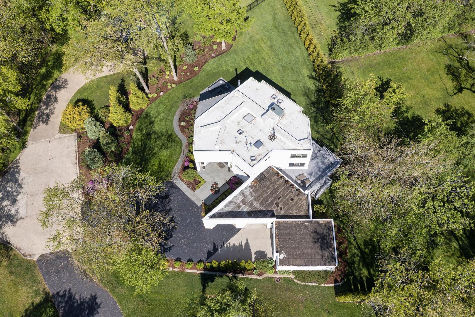 870 Woodbine Road Highland Park, IL 60035 - Photo 45 of 51