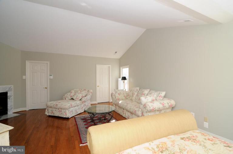 546 Coover Road Annapolis, MD 21401 - Photo 20 of 30 Master Bedroom #3